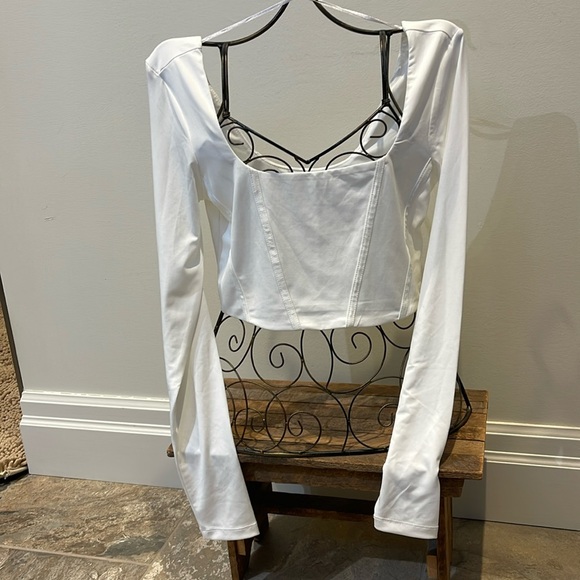 Dynamite Corset Top - Picture 3 of 11